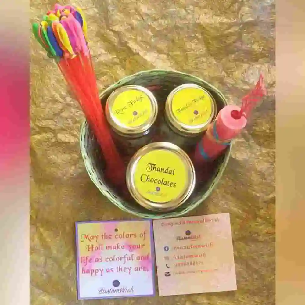 Best Holi Gift Hamper with Colors & Goodies